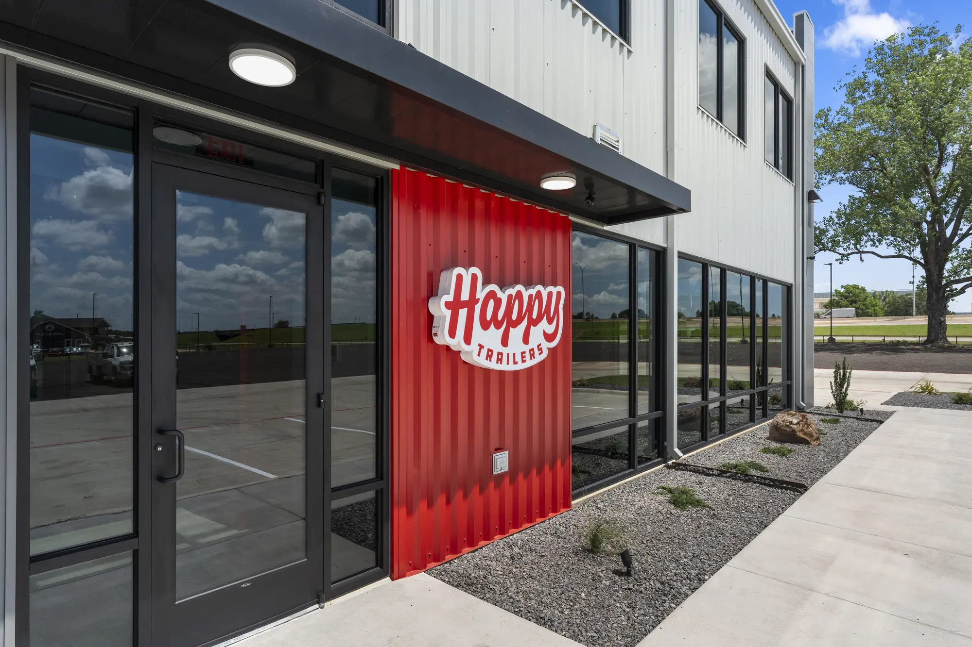 Happy Trailers Headquarters gallery image 3