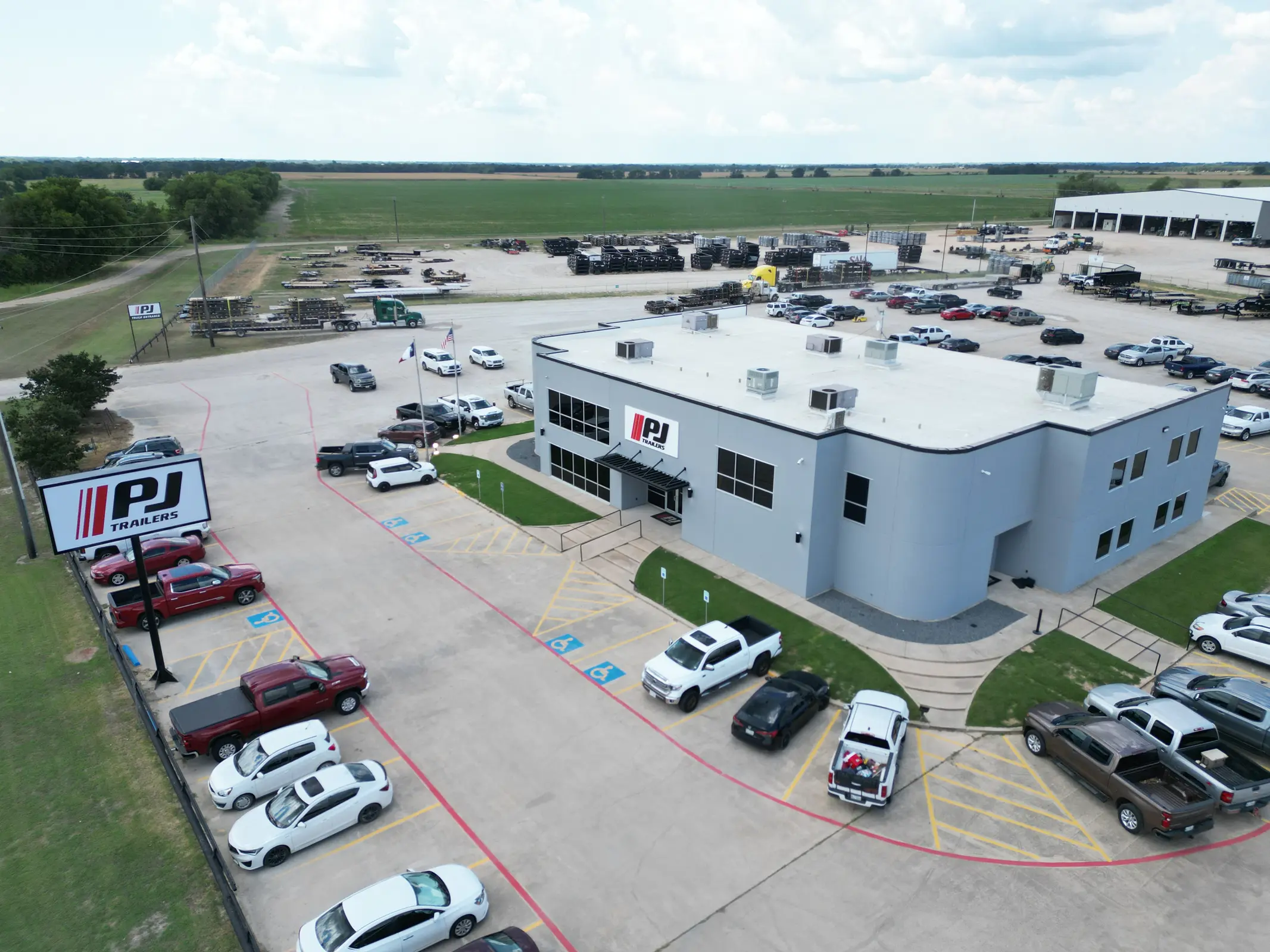 PJ Trailers Facility Improvements gallery image 3