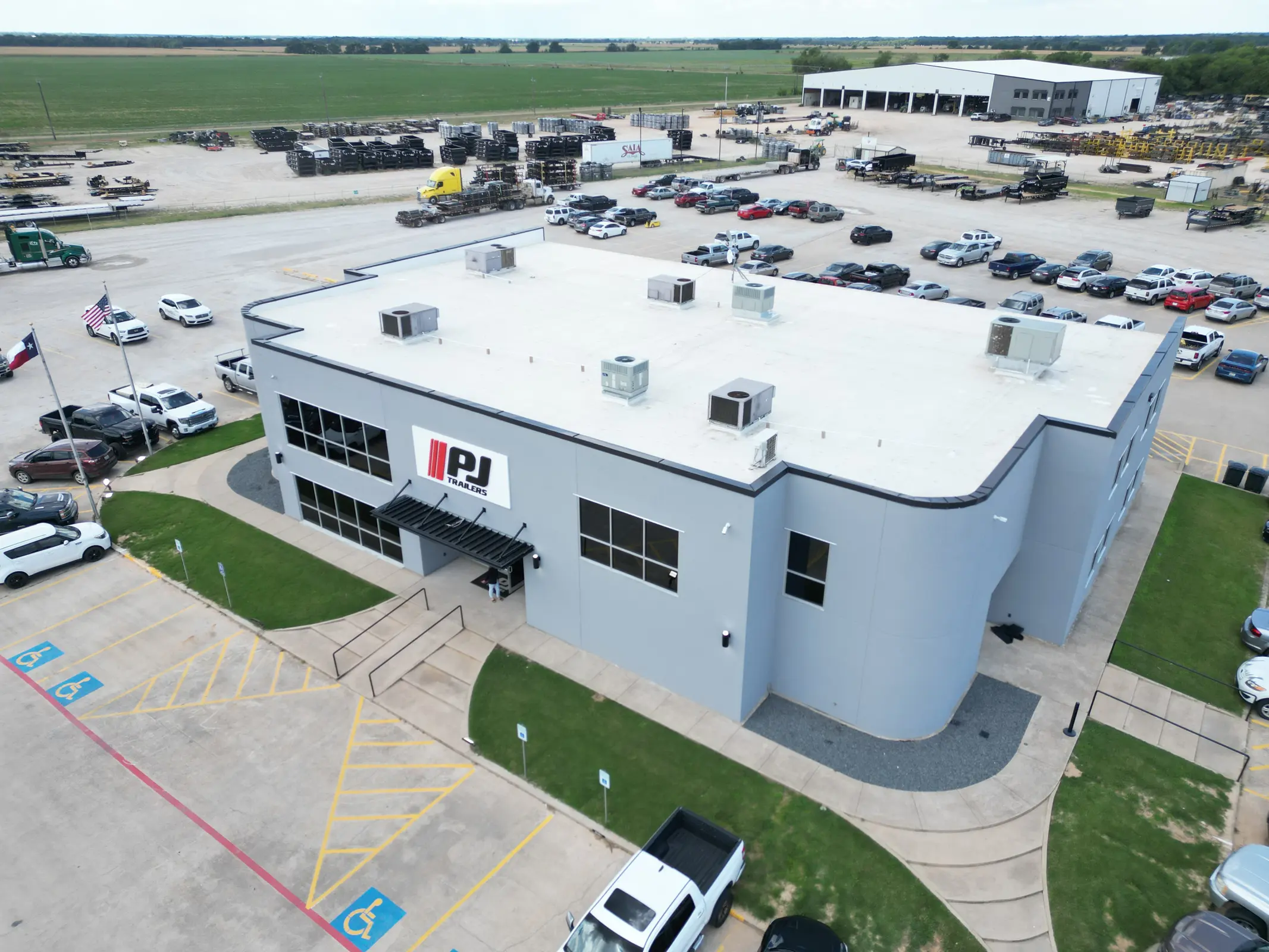 PJ Trailers Facility Improvements gallery image 4